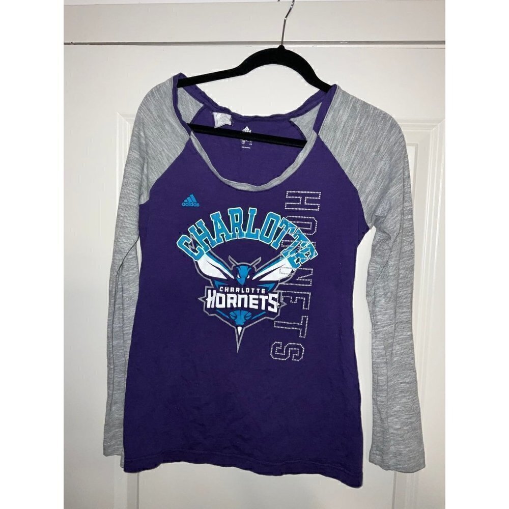 Adidas Women’s Charlotte Hornets Long Sleeve Shirt Size Large